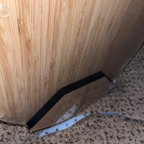 Round Bamboo Corner Cutting Board - Picture 3 of 4